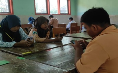 Aseemen Akhir UPTD SMPN 2 Tragah dilaksanakan dengan Full On-Line